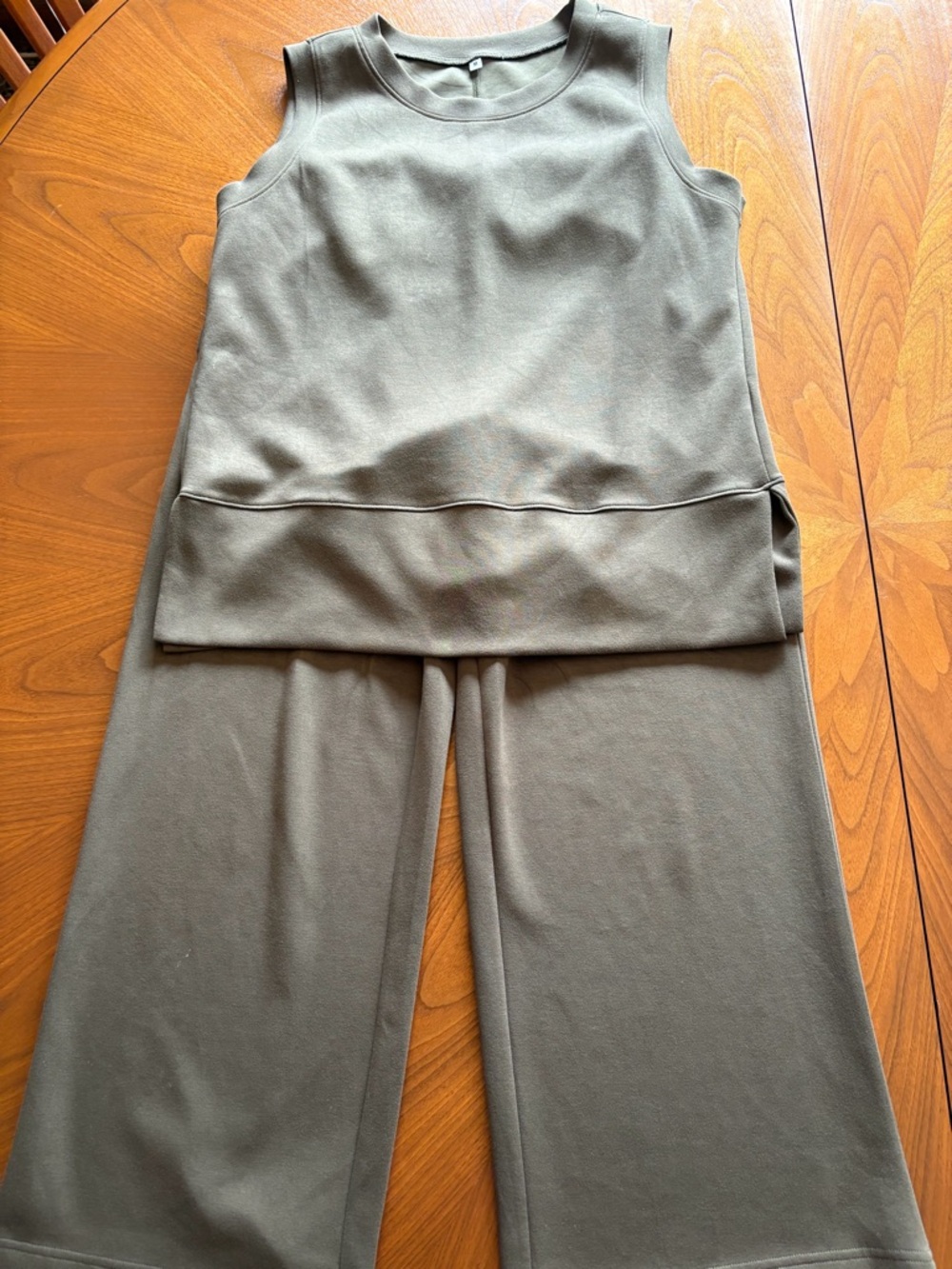 olive green workout set